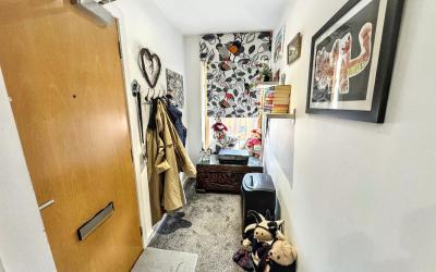 Gallery 02